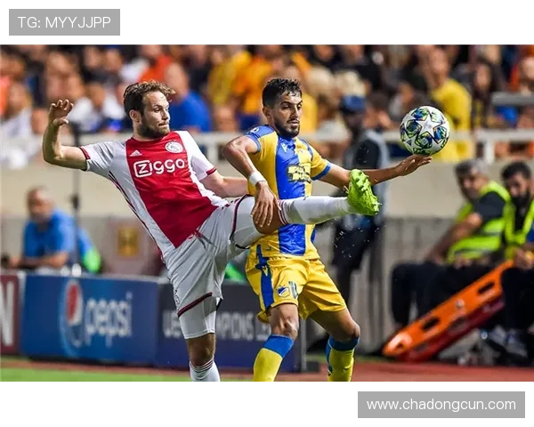 凯发体育官方举办大型线上线下体育盛典吸引众多体育爱好者参与热情高涨 凯发体育官方举办大型线上线下体育盛典吸引众多体育爱好者参与热情高涨